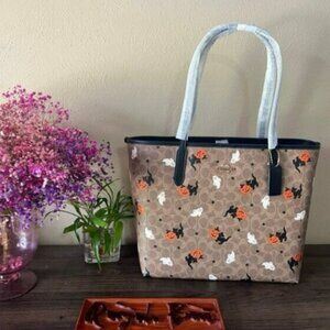 🌰Coach Brown Tote Bag with Halloween Design